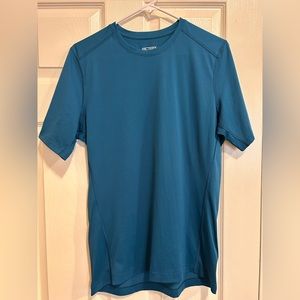 Arc’teryx Men’s Short Sleeve Phase SL Tee Size M